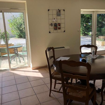Castel Mireio Bed & Breakfast Cairanne Exterior photo