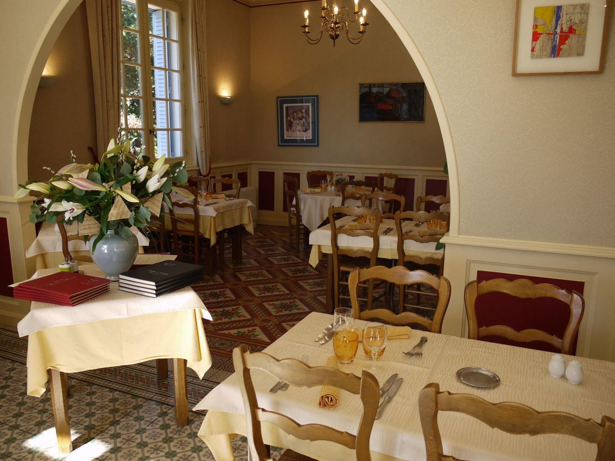 Castel Mireio Bed & Breakfast Cairanne Exterior photo
